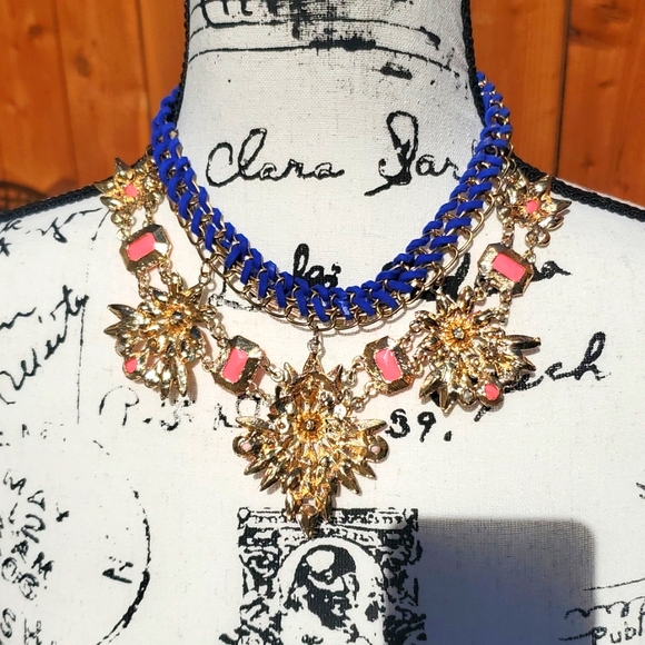 Chunky Bright Stone Flower Novelty Choker Stlye Necklace approx 16" - Picture 3 of 3